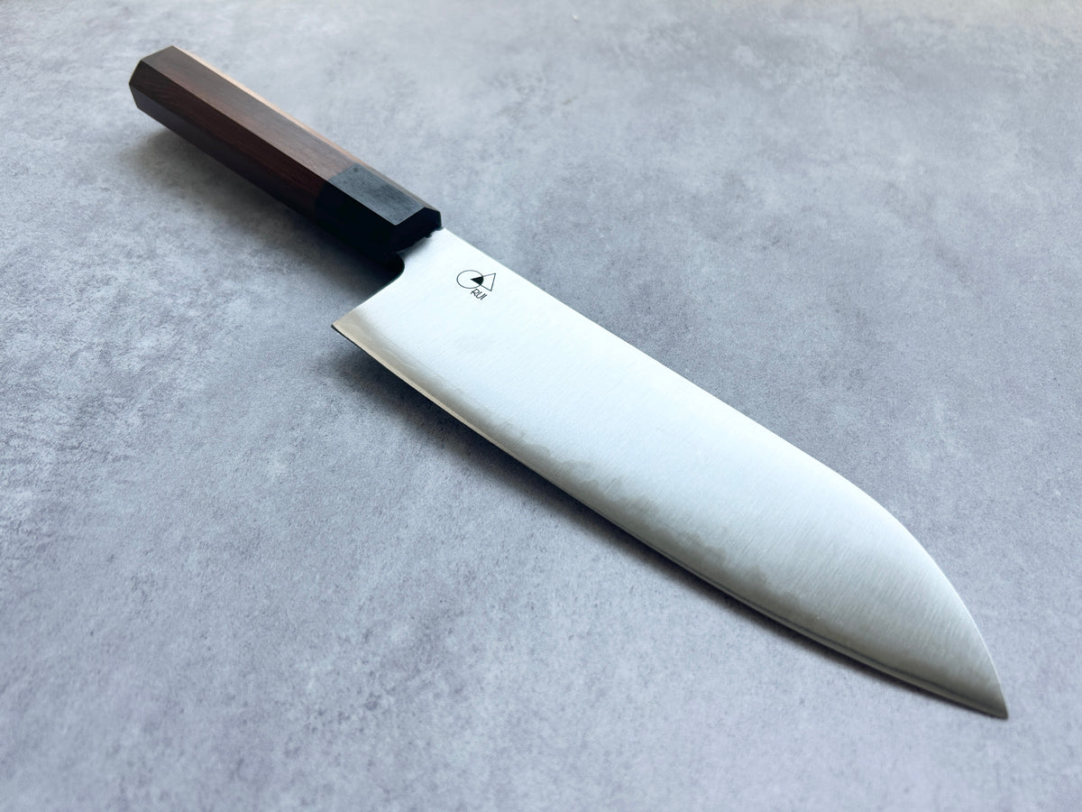 B4761038-7E59-4811-B919-